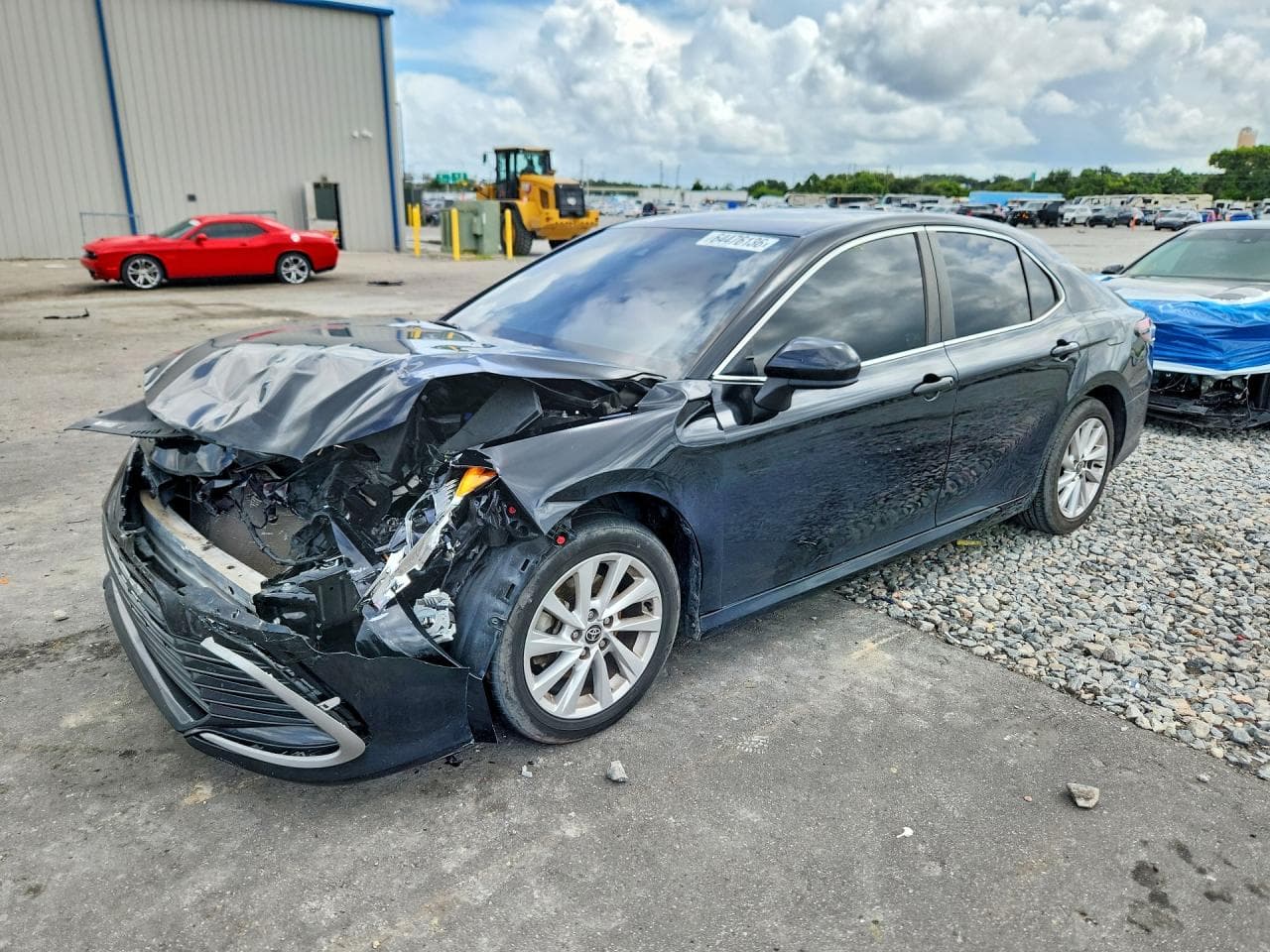 TOYOTA CAMRY