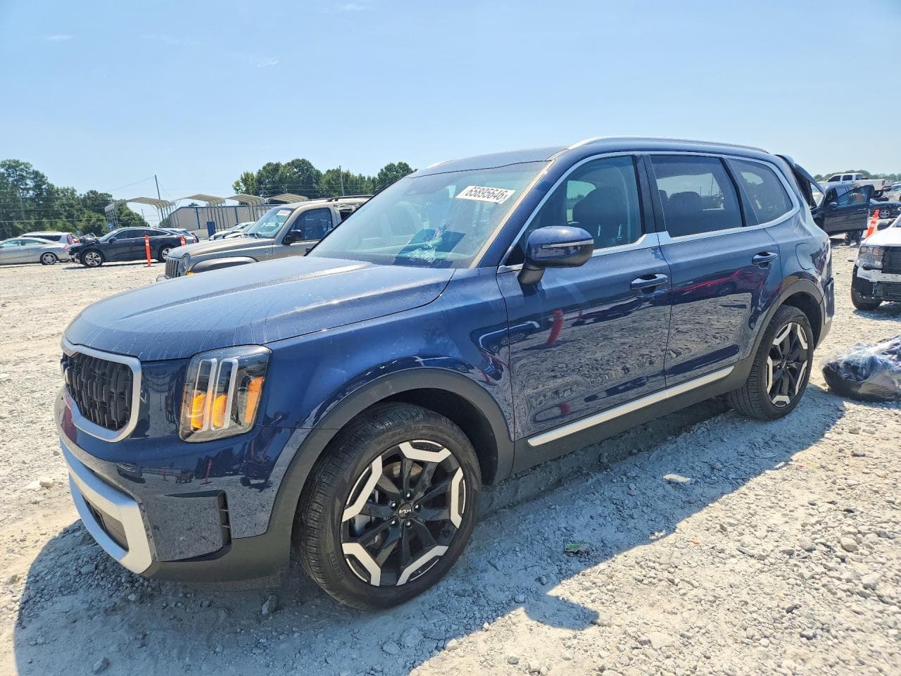 KIA TELLURIDE