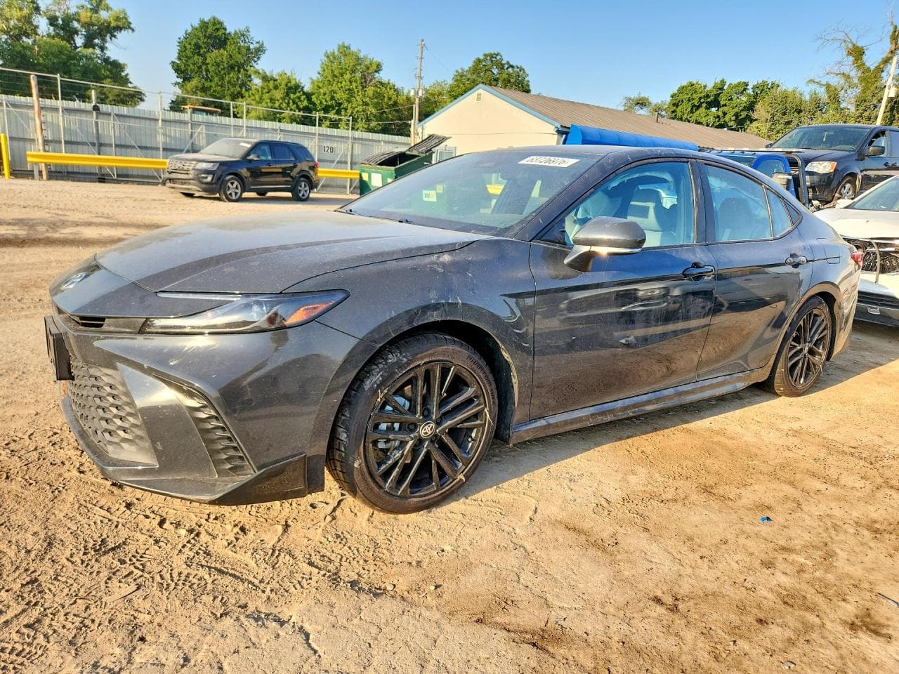 TOYOTA CAMRY