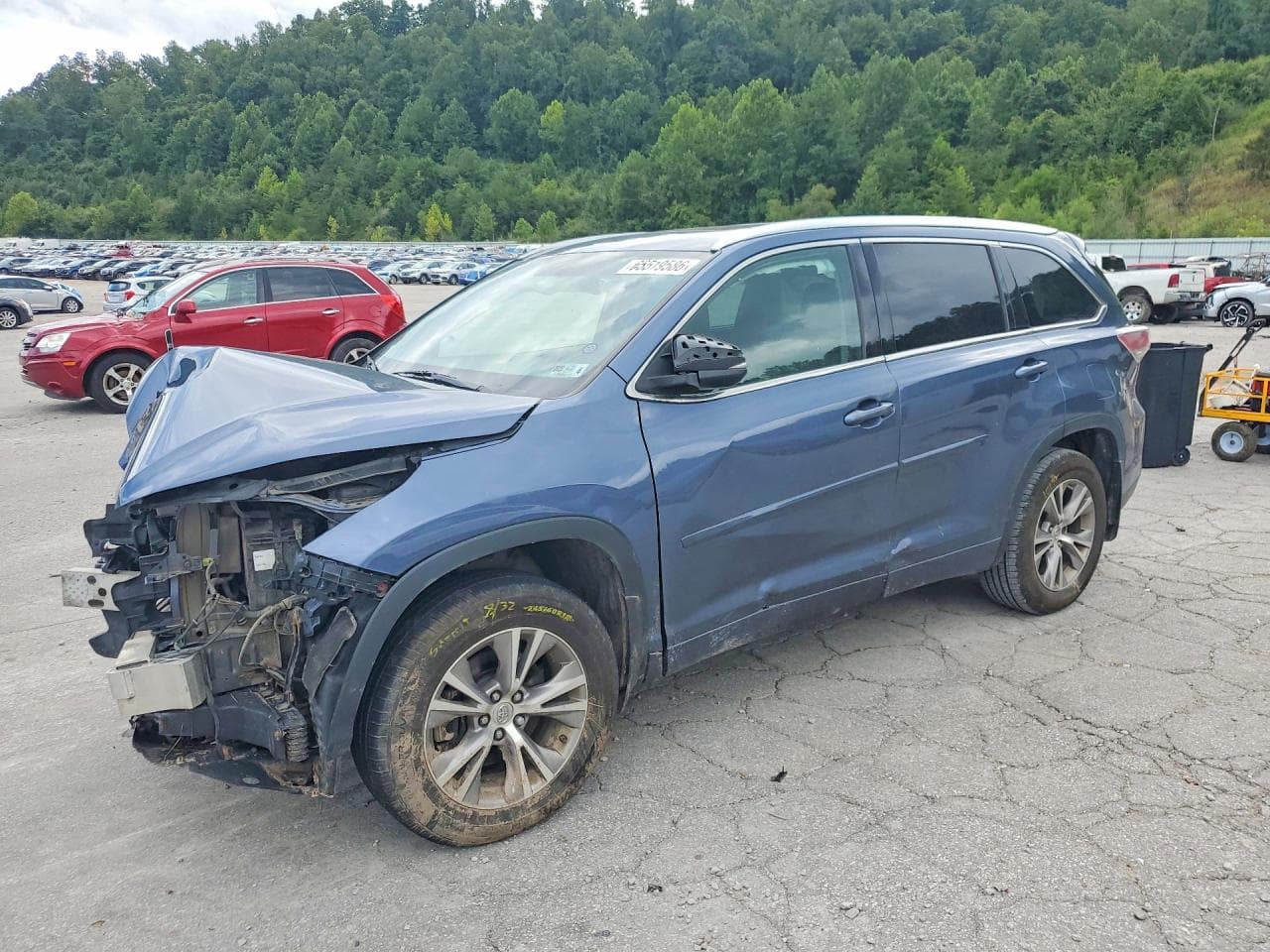 TOYOTA HIGHLANDER