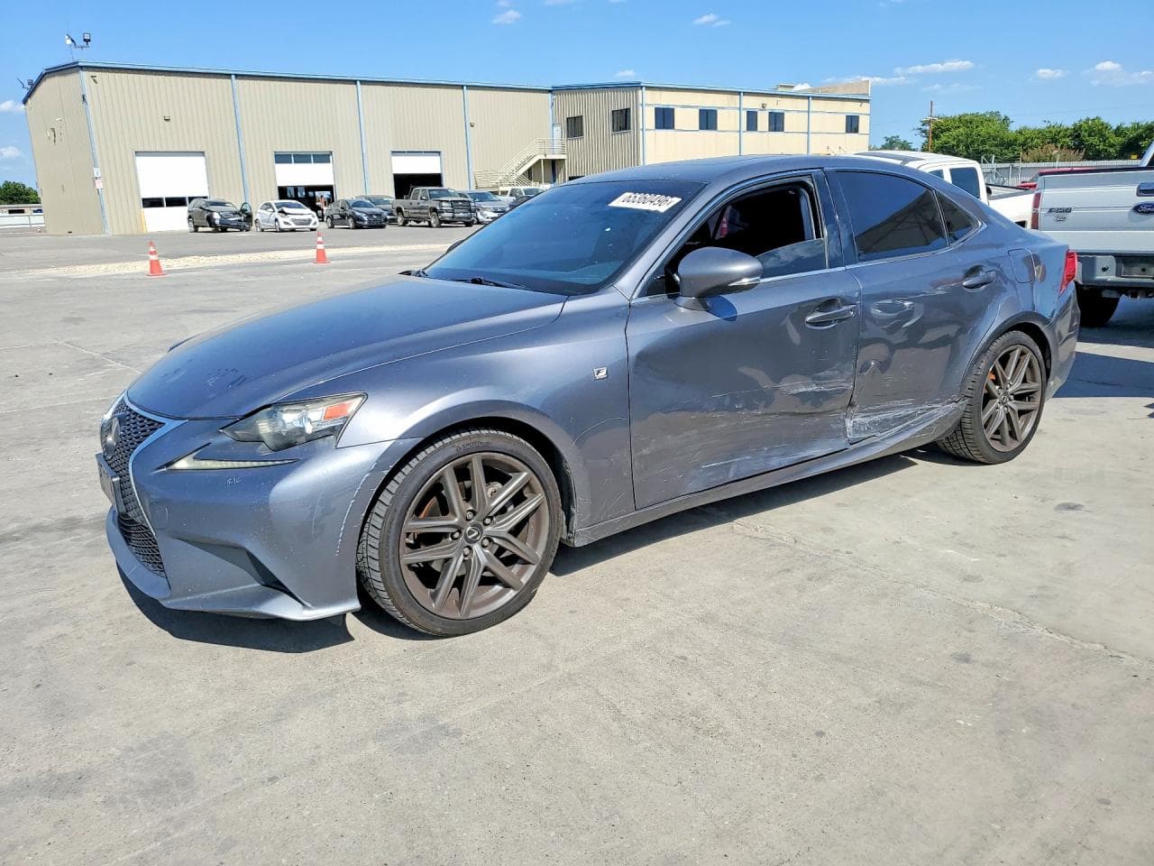 LEXUS IS