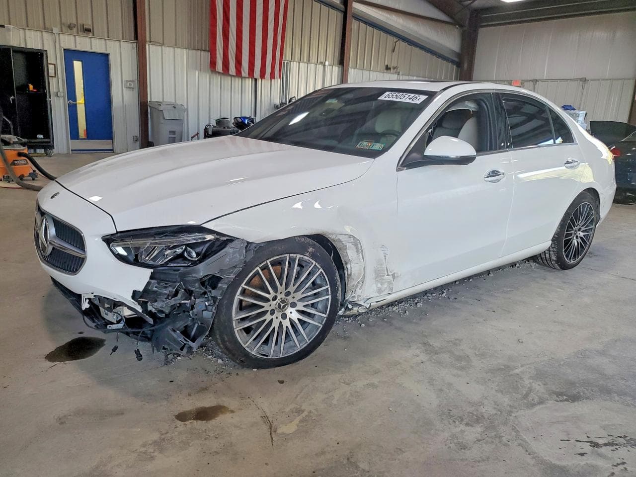 MERCEDES-BENZ C-CLASS