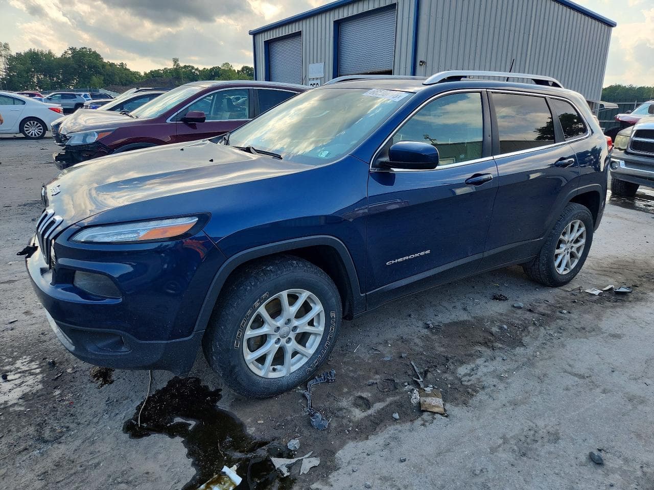 JEEP CHEROKEE
