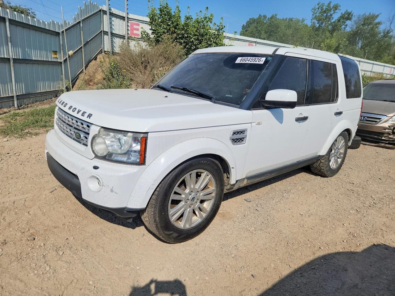 LAND ROVER LR4