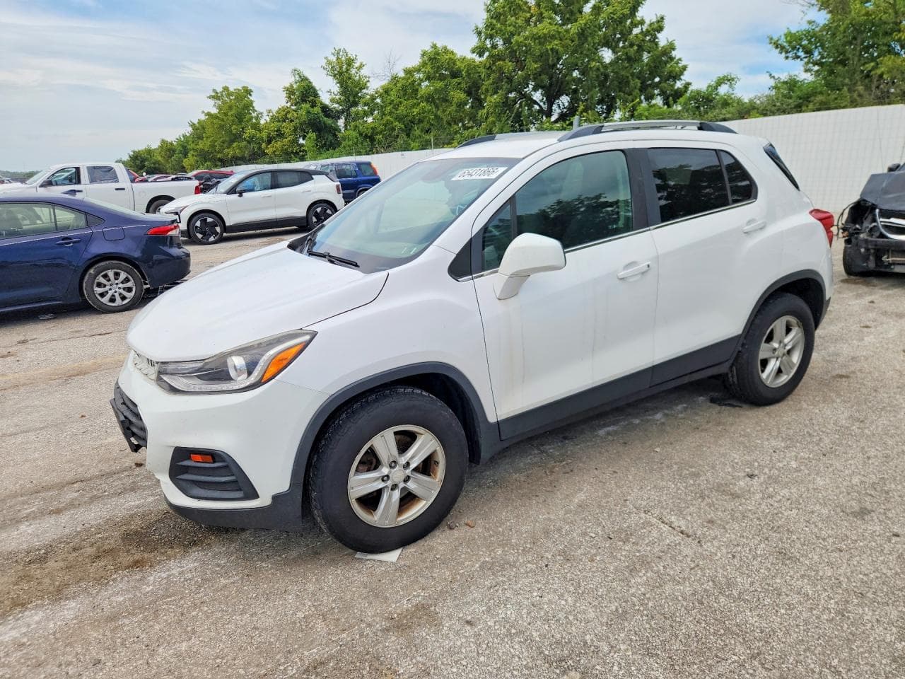 CHEVROLET TRAX