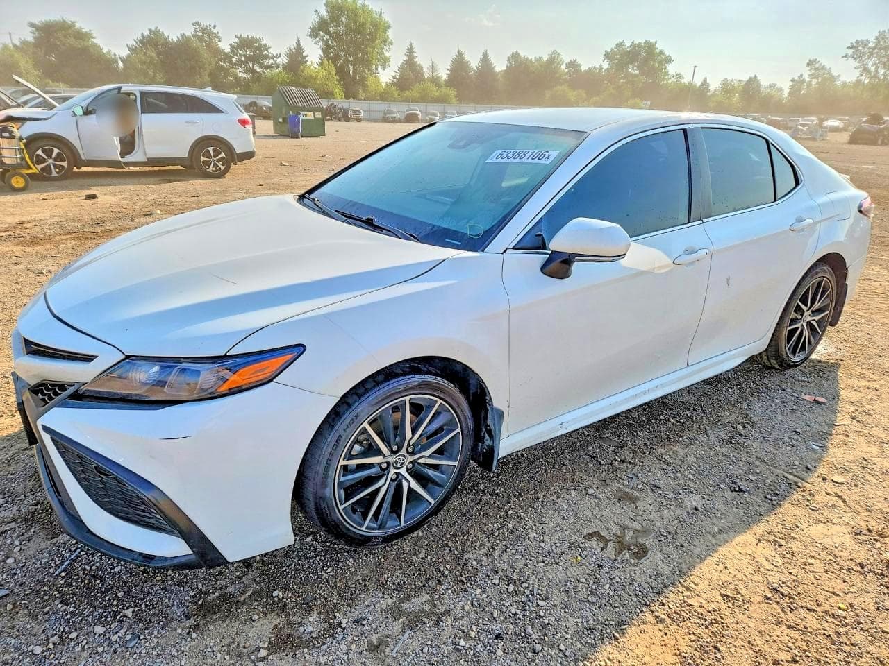 TOYOTA CAMRY