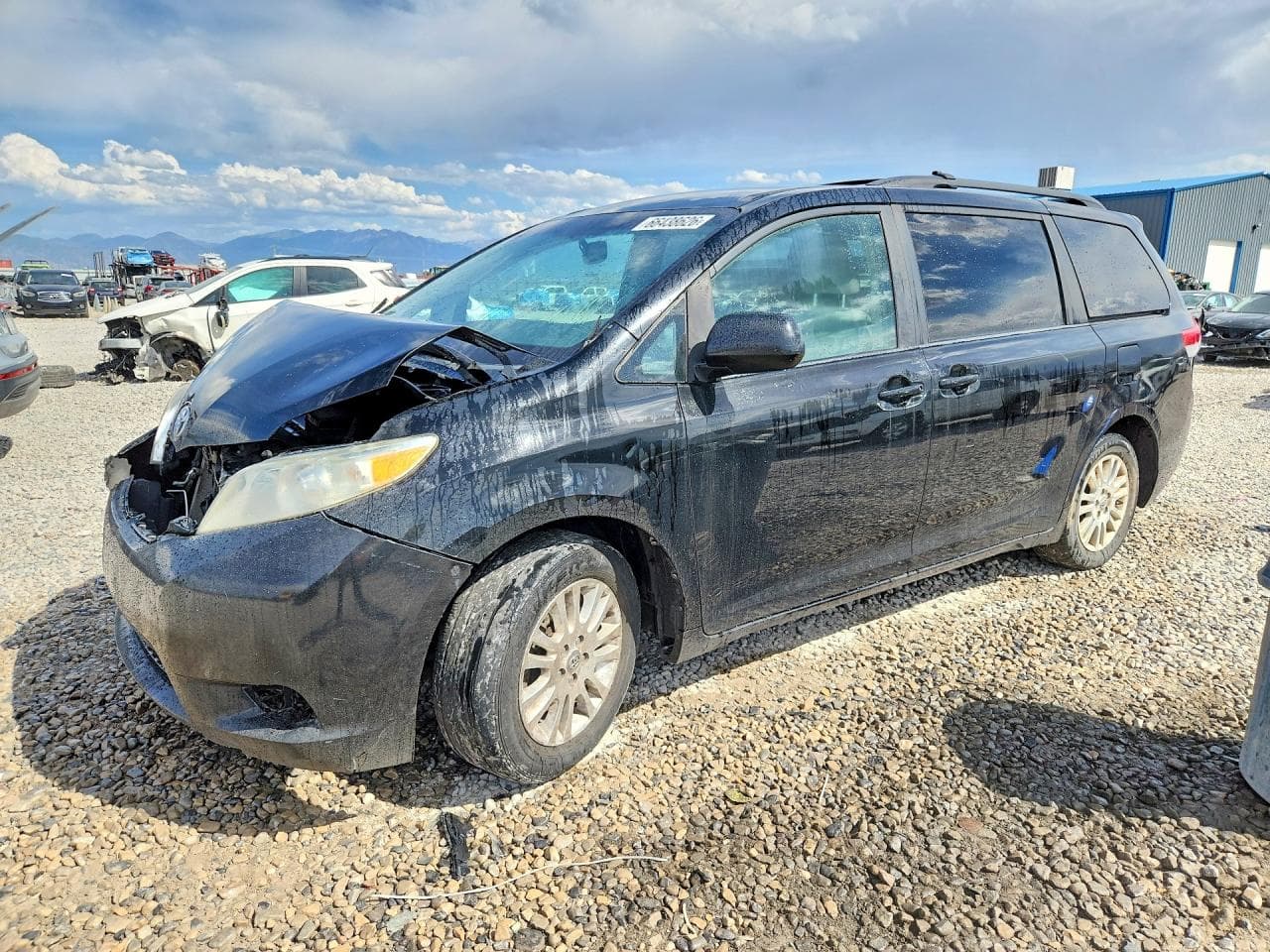 TOYOTA SIENNA