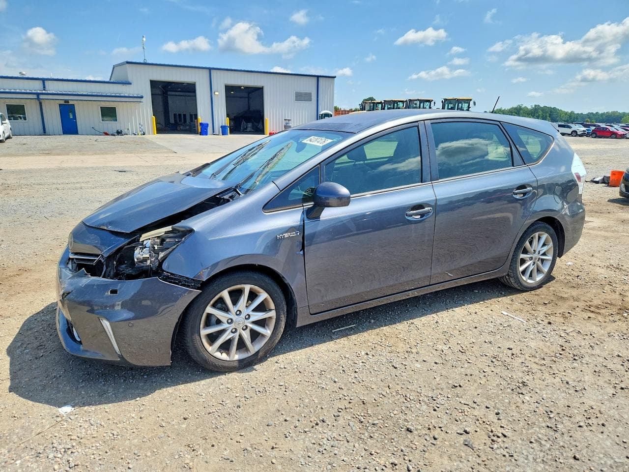 TOYOTA PRIUS V