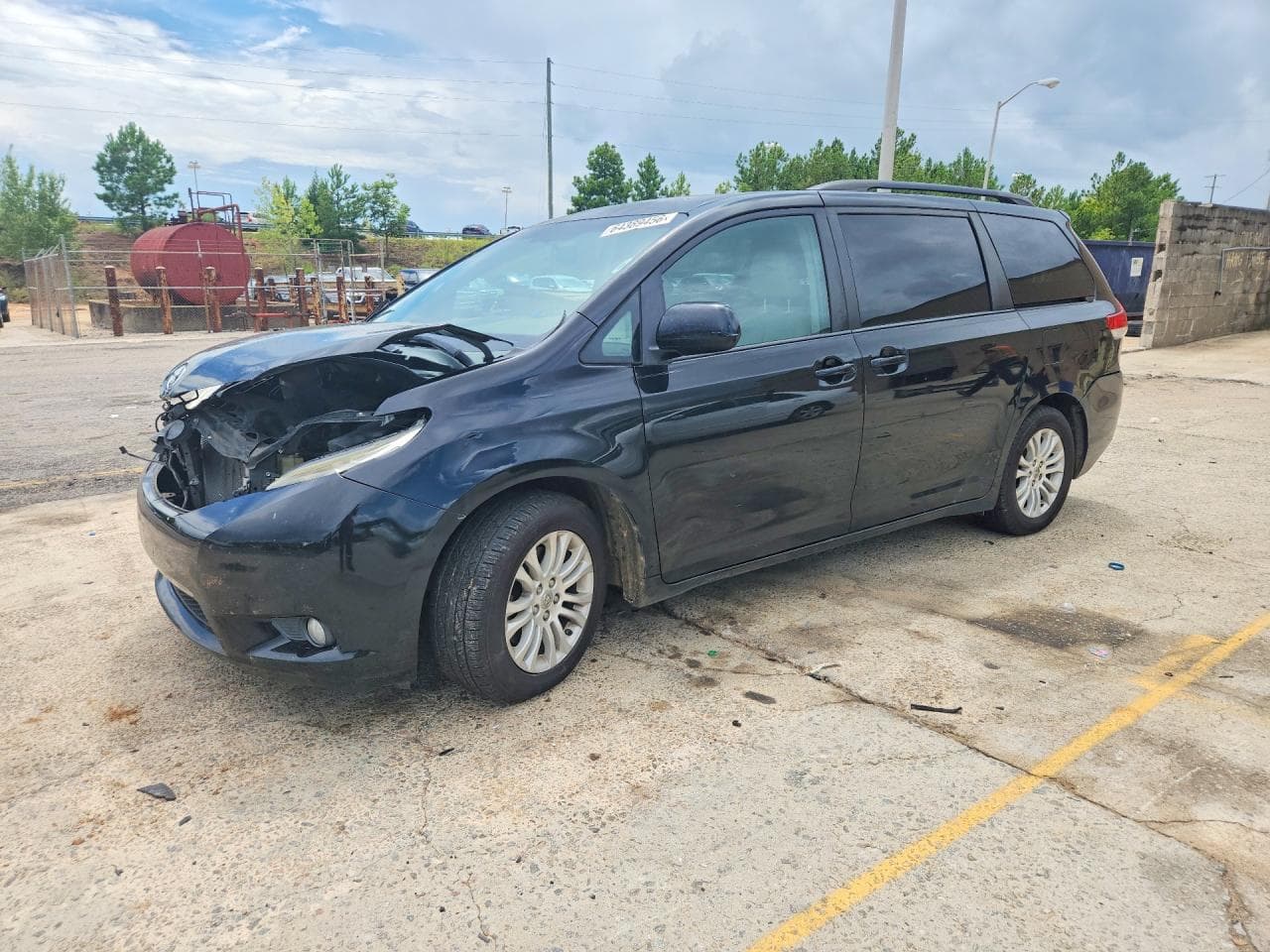 TOYOTA SIENNA