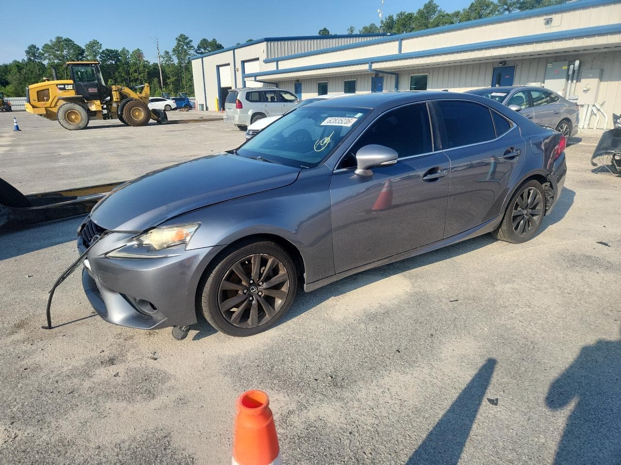 LEXUS IS