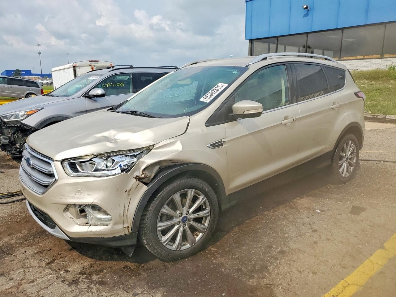 FORD ESCAPE
