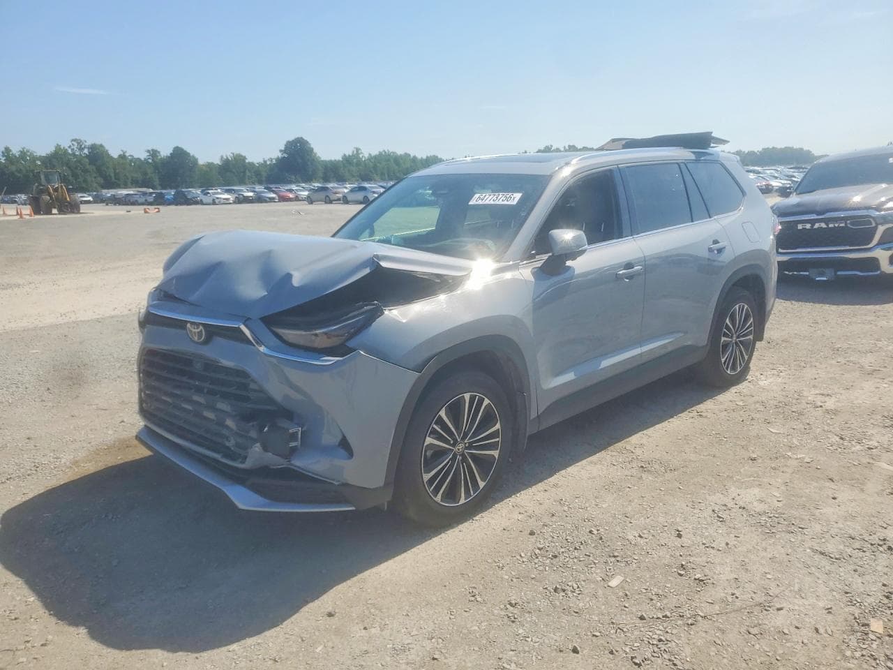 2025 TOYOTA GRAND HIGH