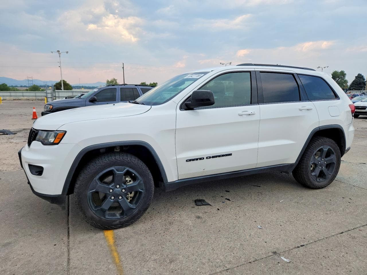 JEEP CHEROKEE