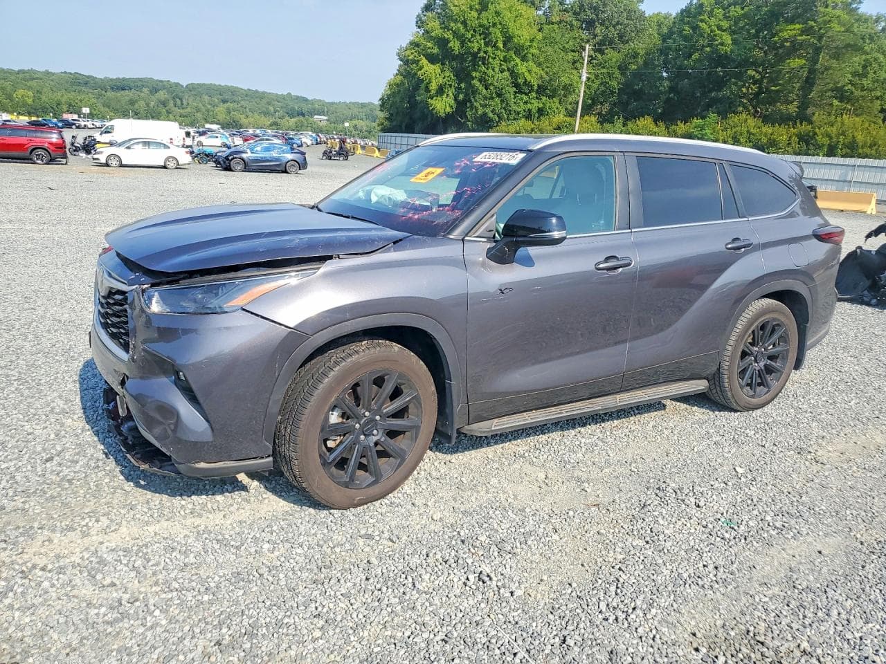 TOYOTA HIGHLANDER