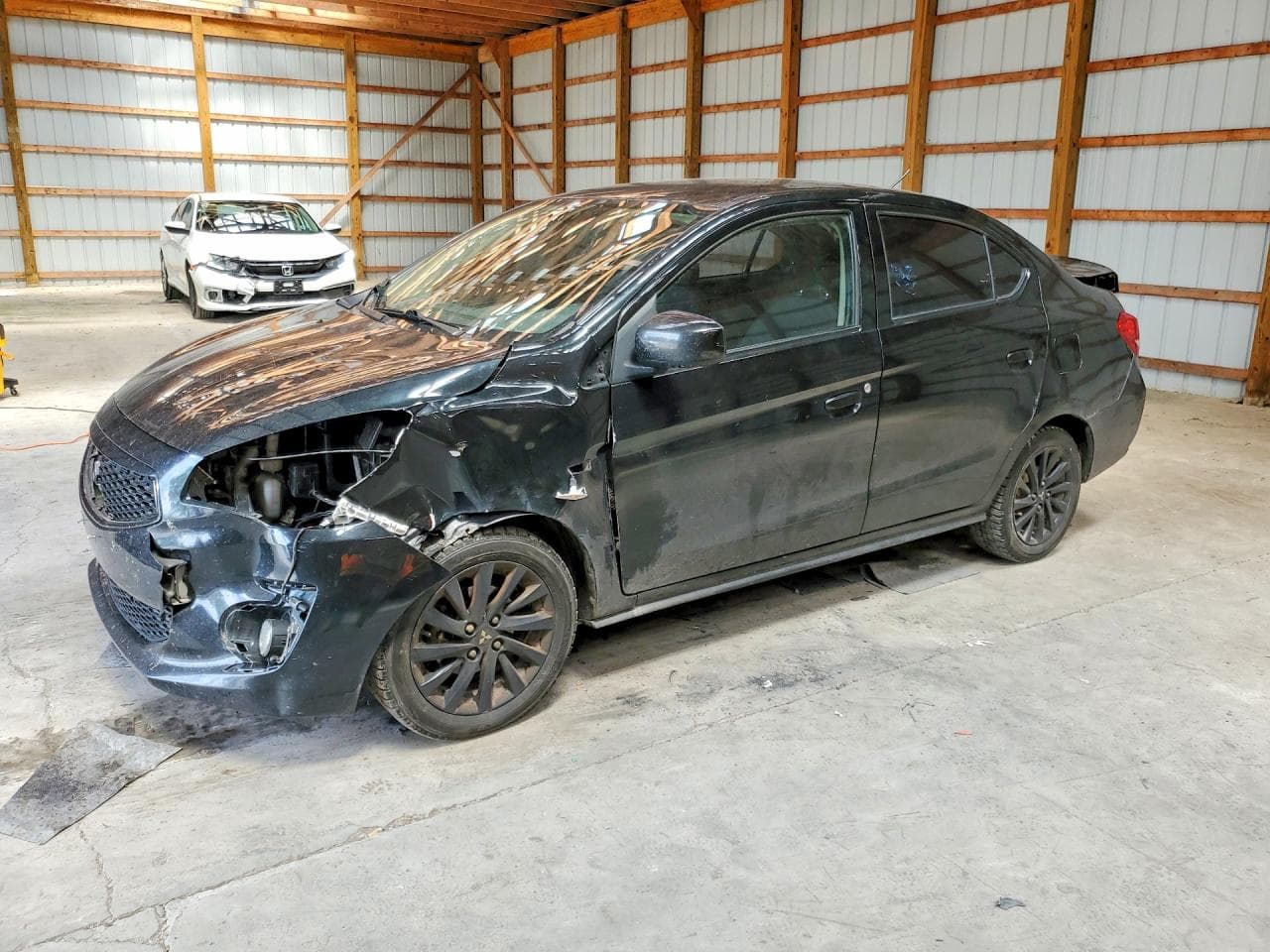 MITSUBISHI MIRAGE