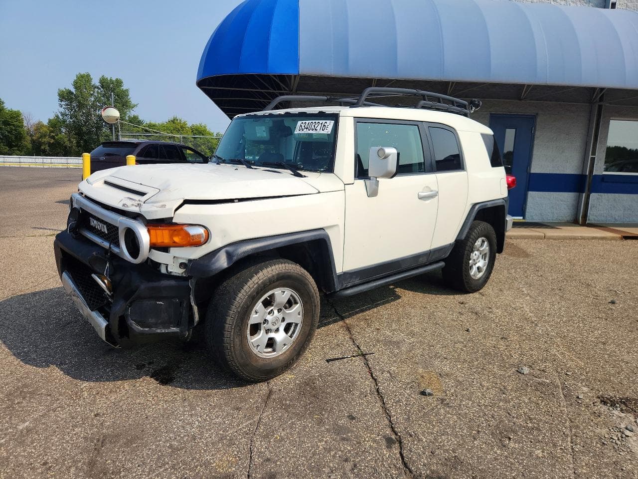 TOYOTA FJ CRUISER