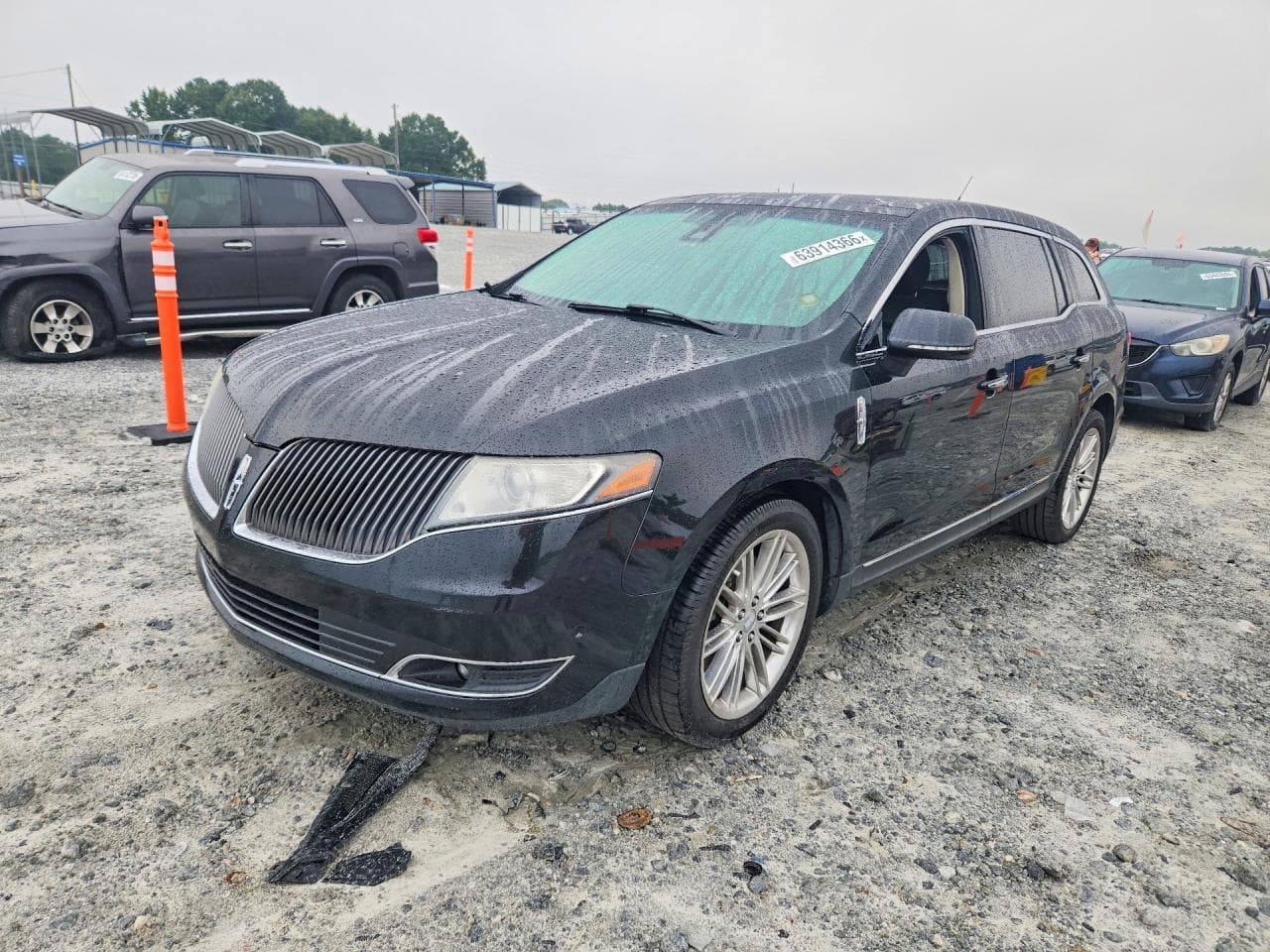 2013 LINCOLN MKT