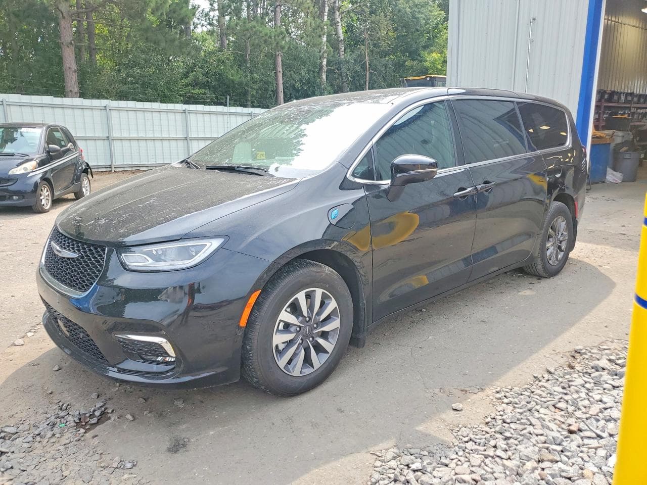 CHRYSLER PACIFICA