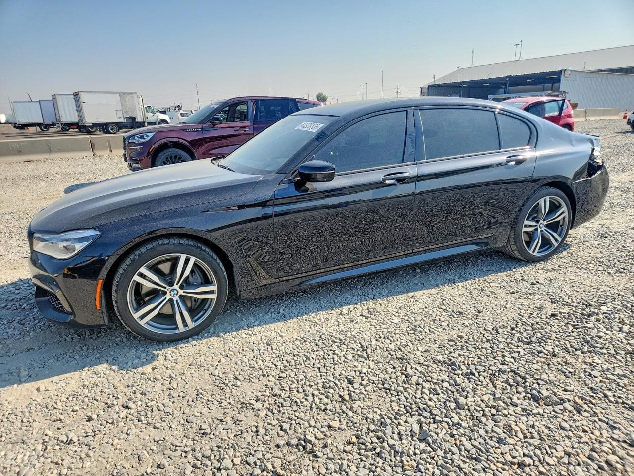 BMW 750