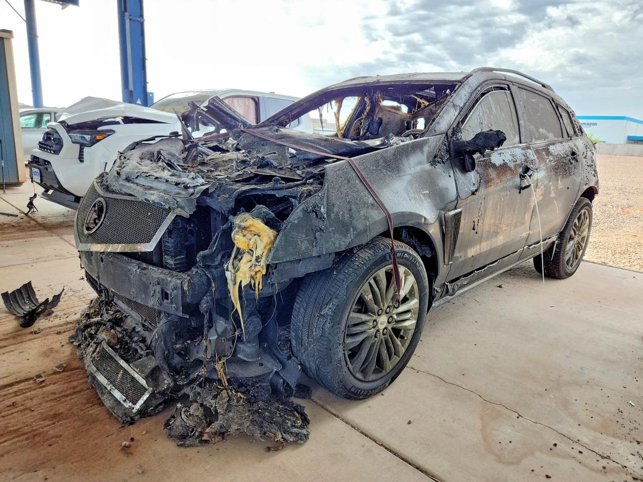 CADILLAC SRX