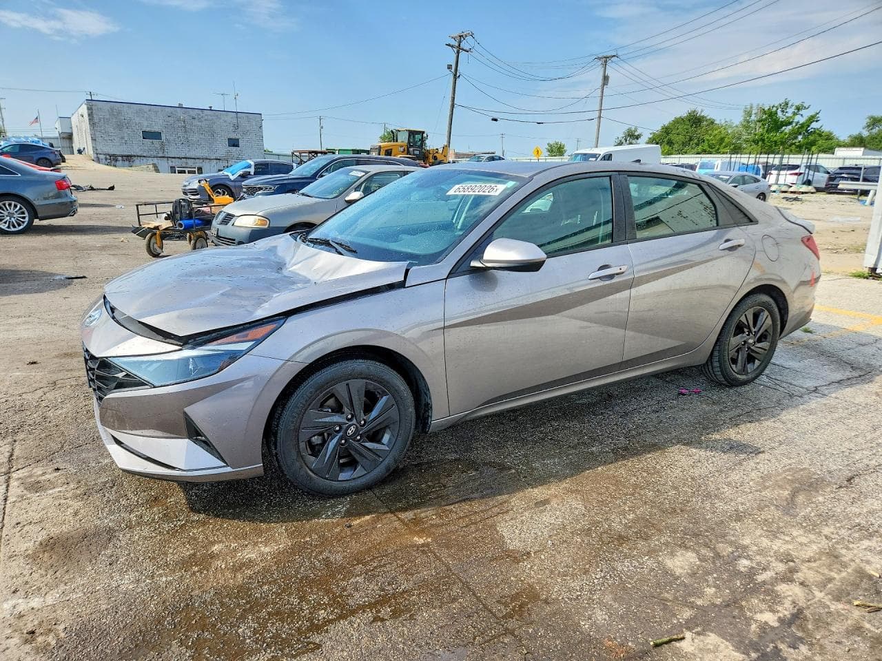 HYUNDAI ELANTRA