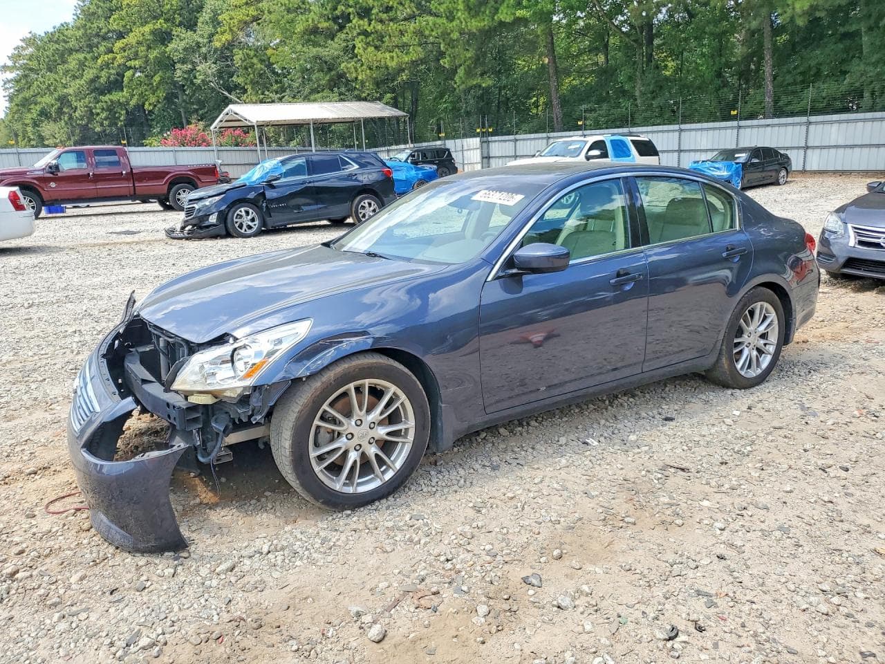 INFINITI G37 SEDAN