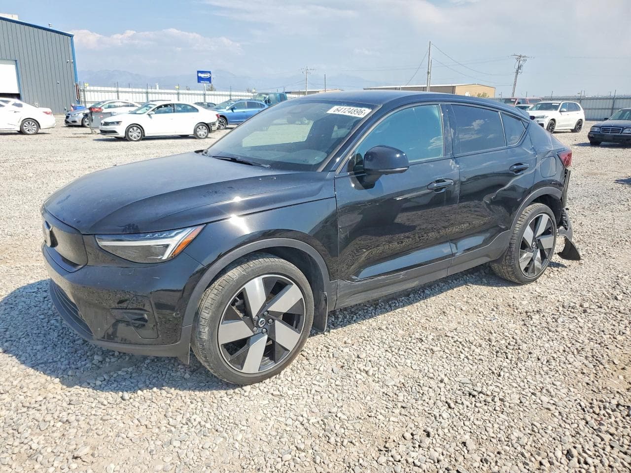 VOLVO C40