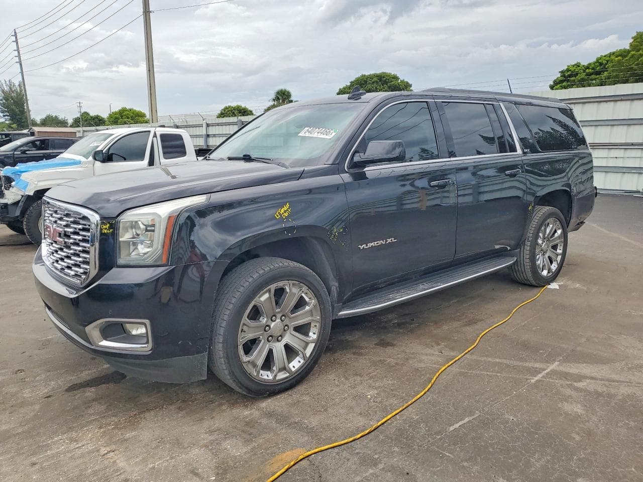 GMC YUKON XL
