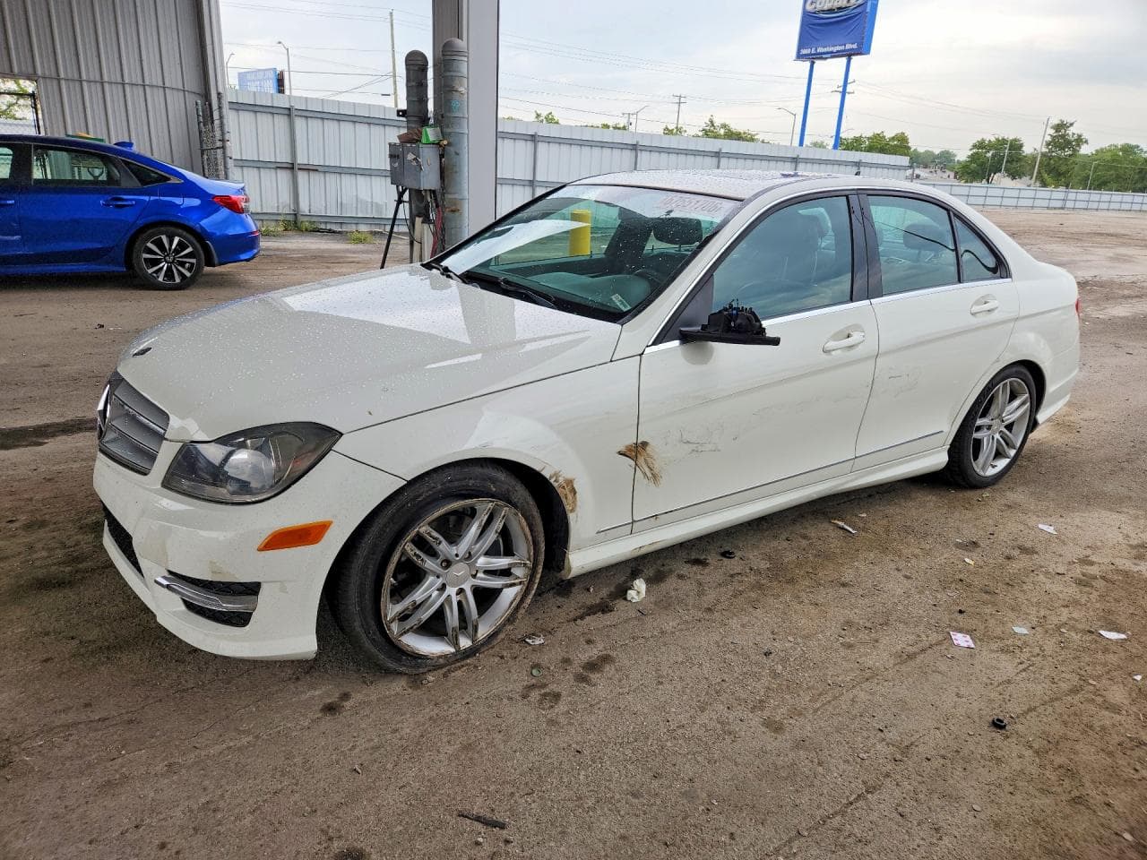 MERCEDES-BENZ C-CLASS
