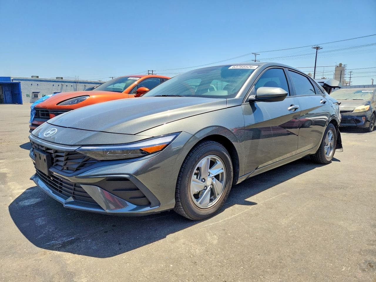 HYUNDAI ELANTRA