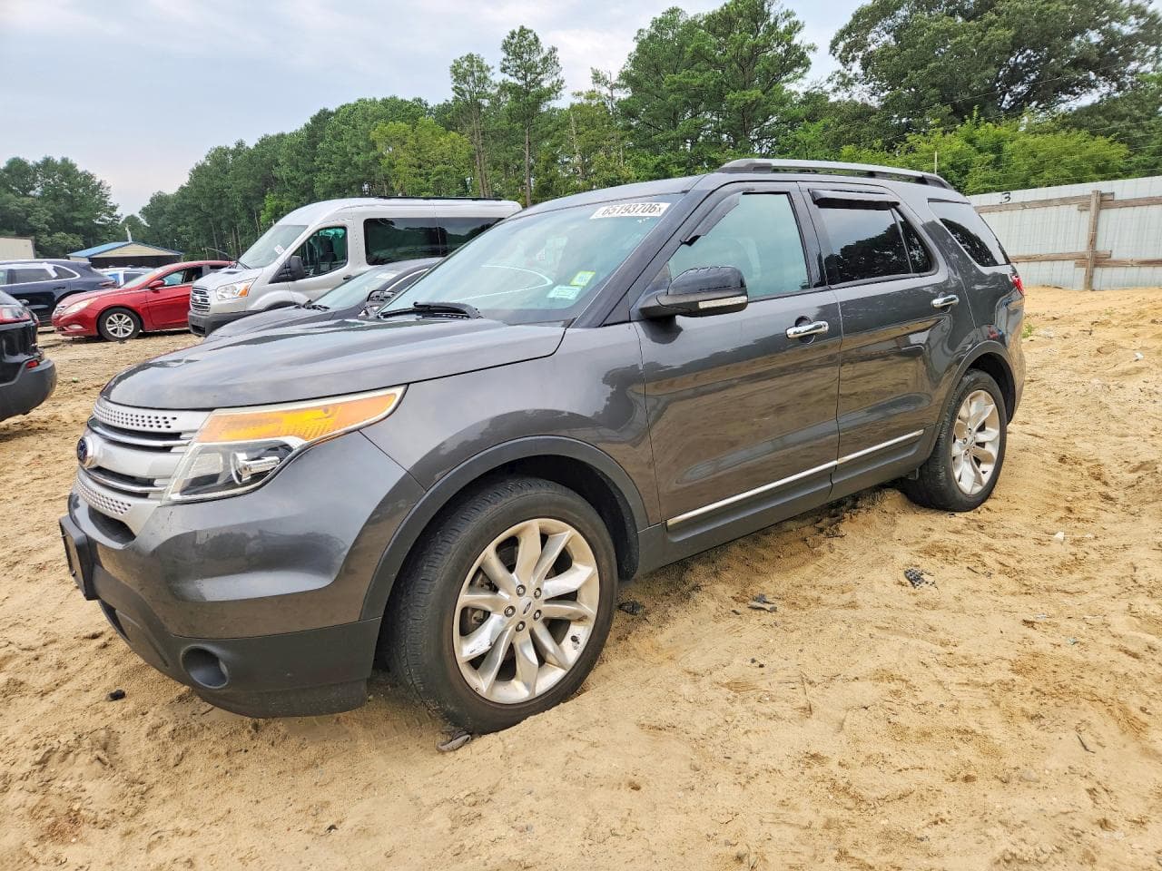 FORD EXPLORER