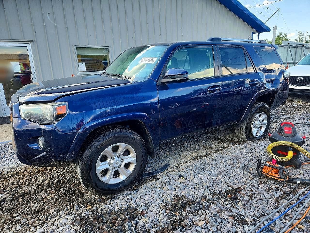 TOYOTA 4RUNNER