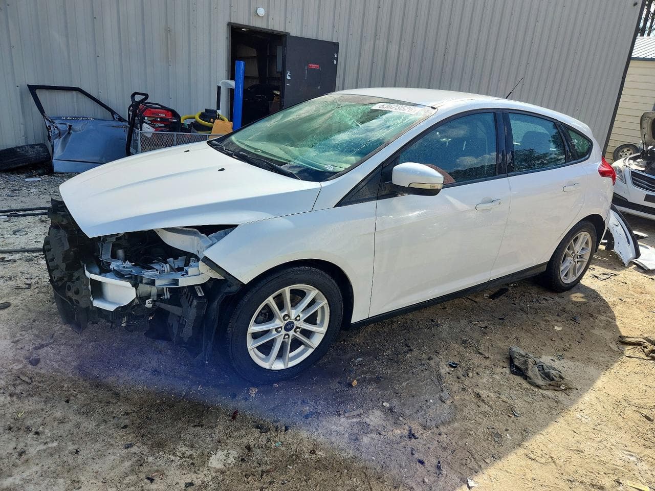 FORD FOCUS