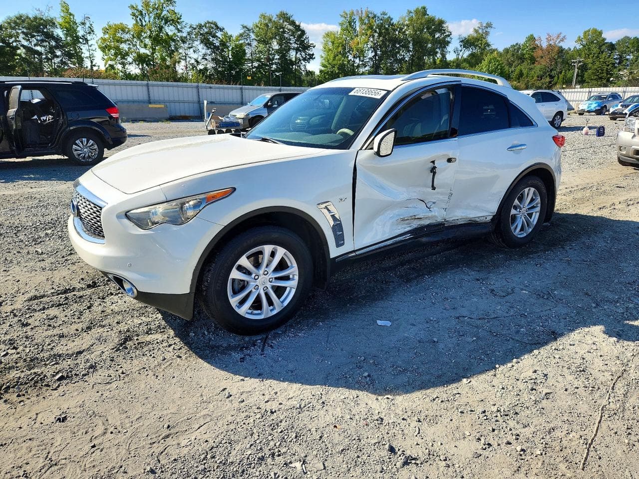 INFINITI QX70