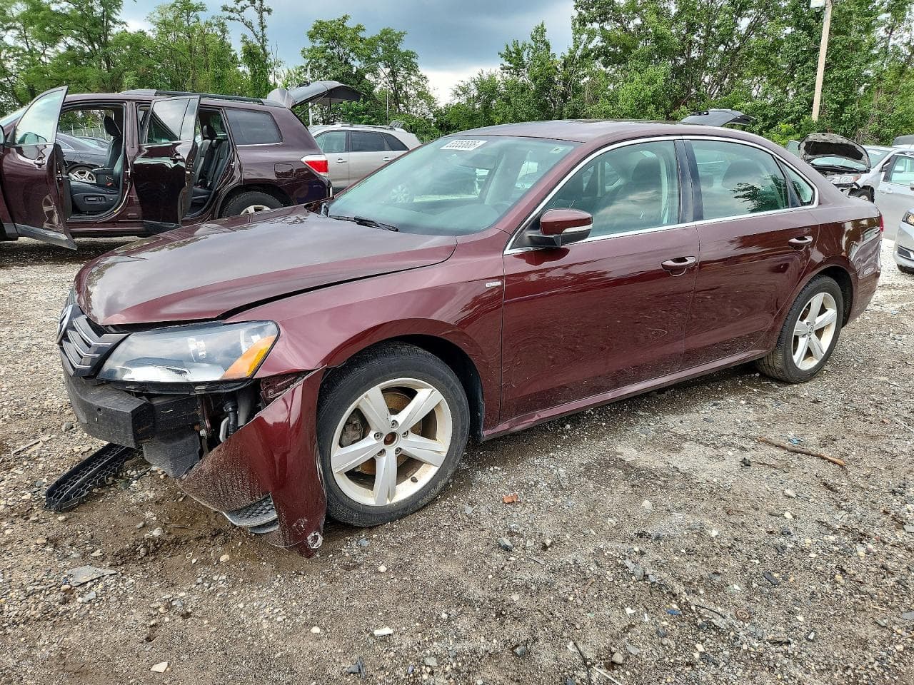 VOLKSWAGEN PASSAT