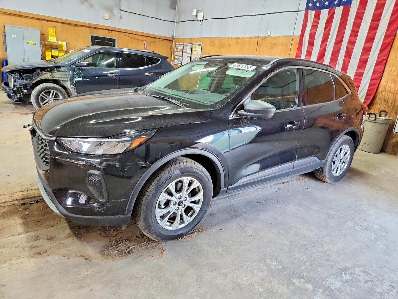 FORD ESCAPE