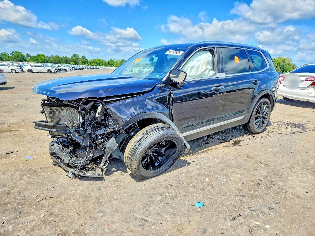 KIA TELLURIDE
