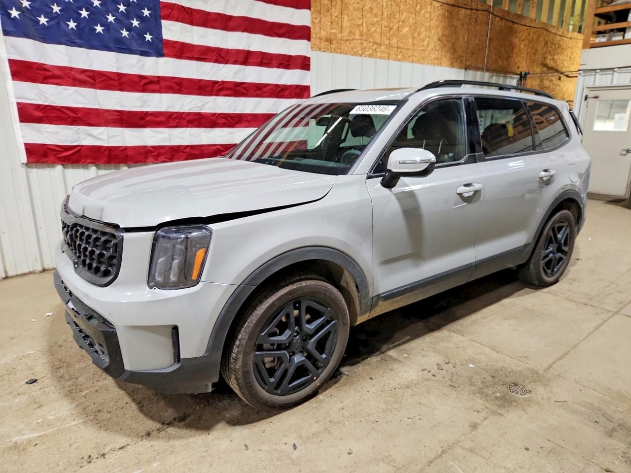 KIA TELLURIDE