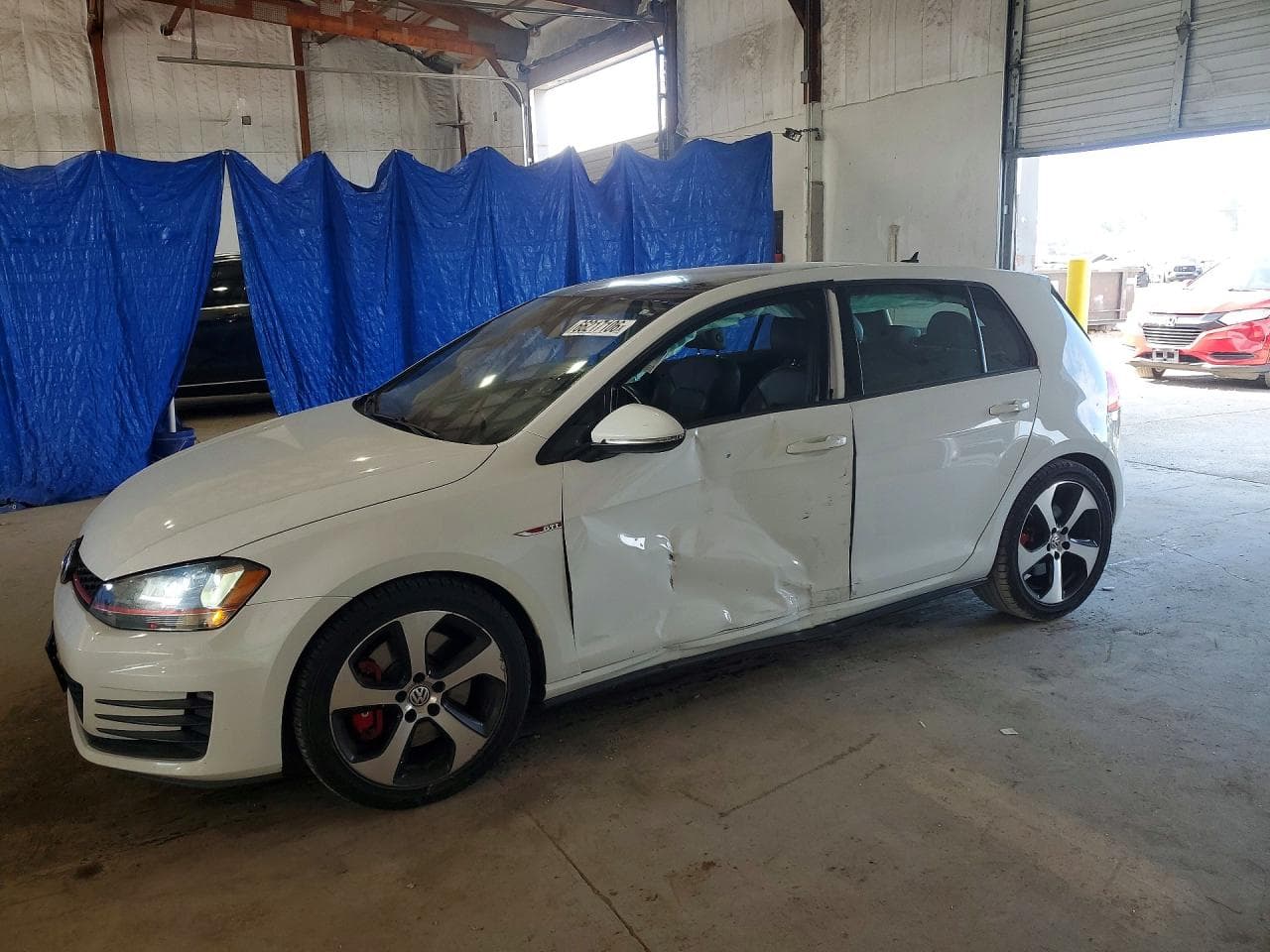 VOLKSWAGEN GTI