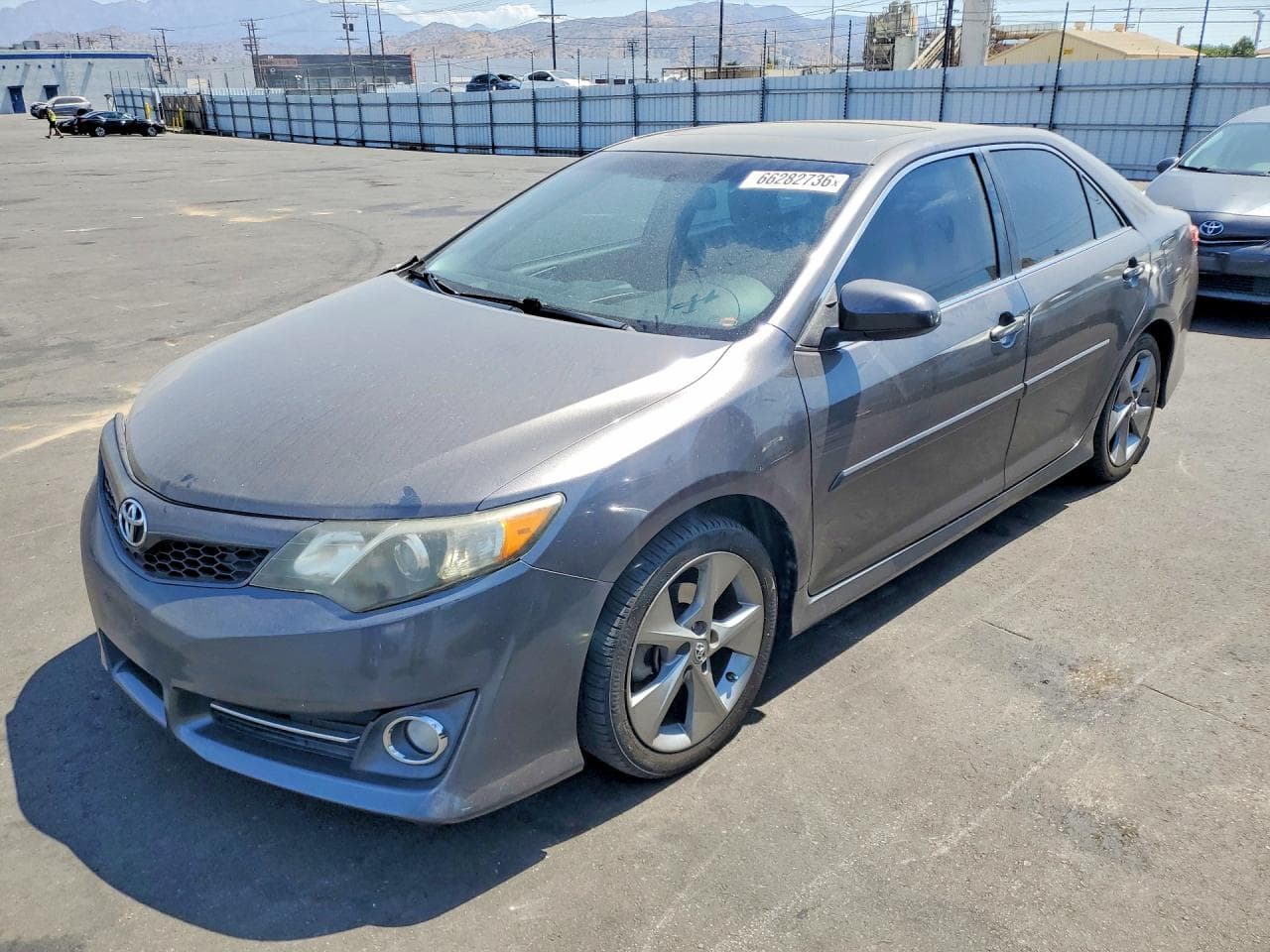 TOYOTA CAMRY