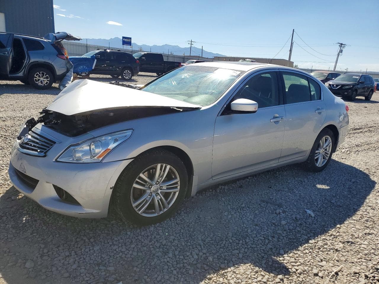 INFINITI G37 SEDAN