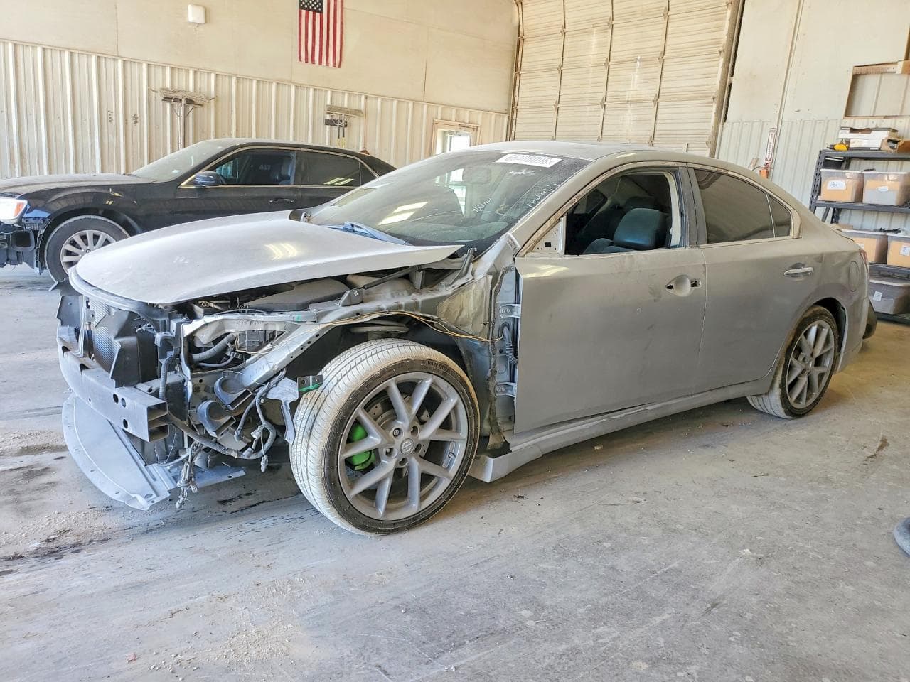 NISSAN MAXIMA