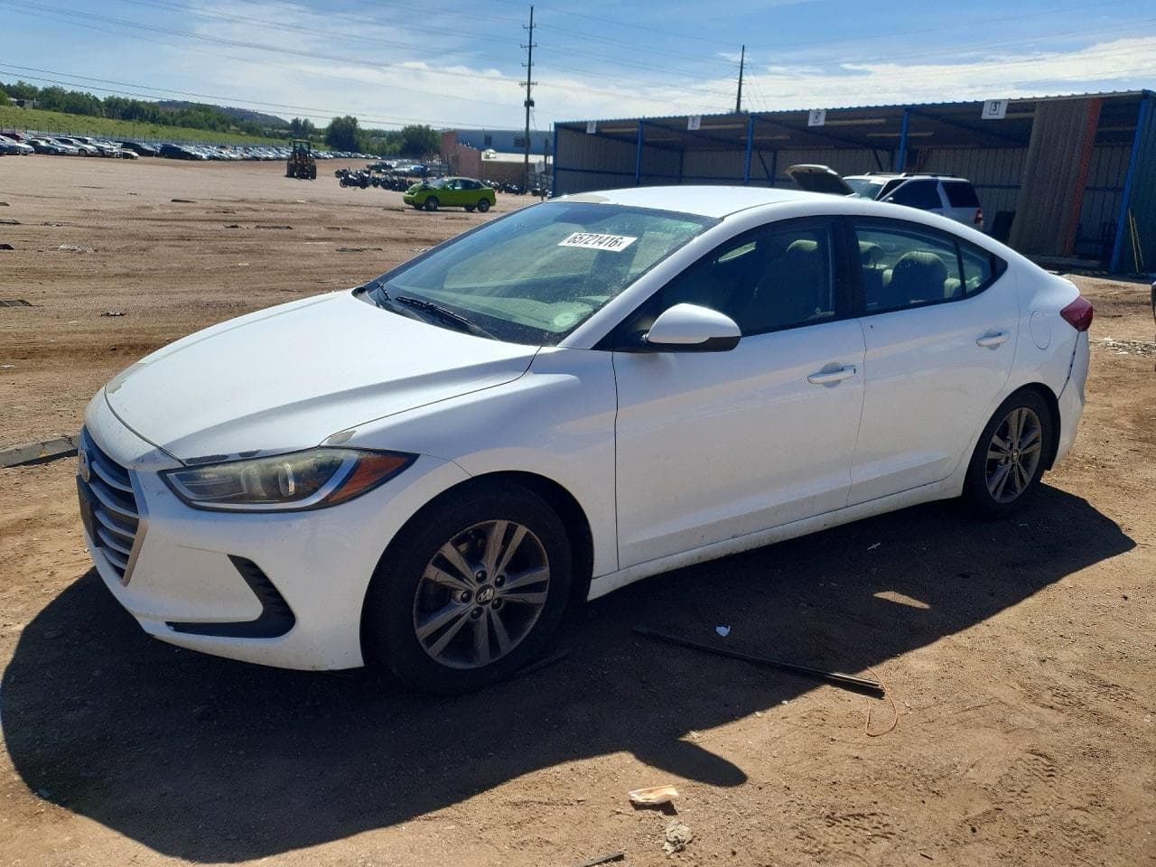 HYUNDAI ELANTRA