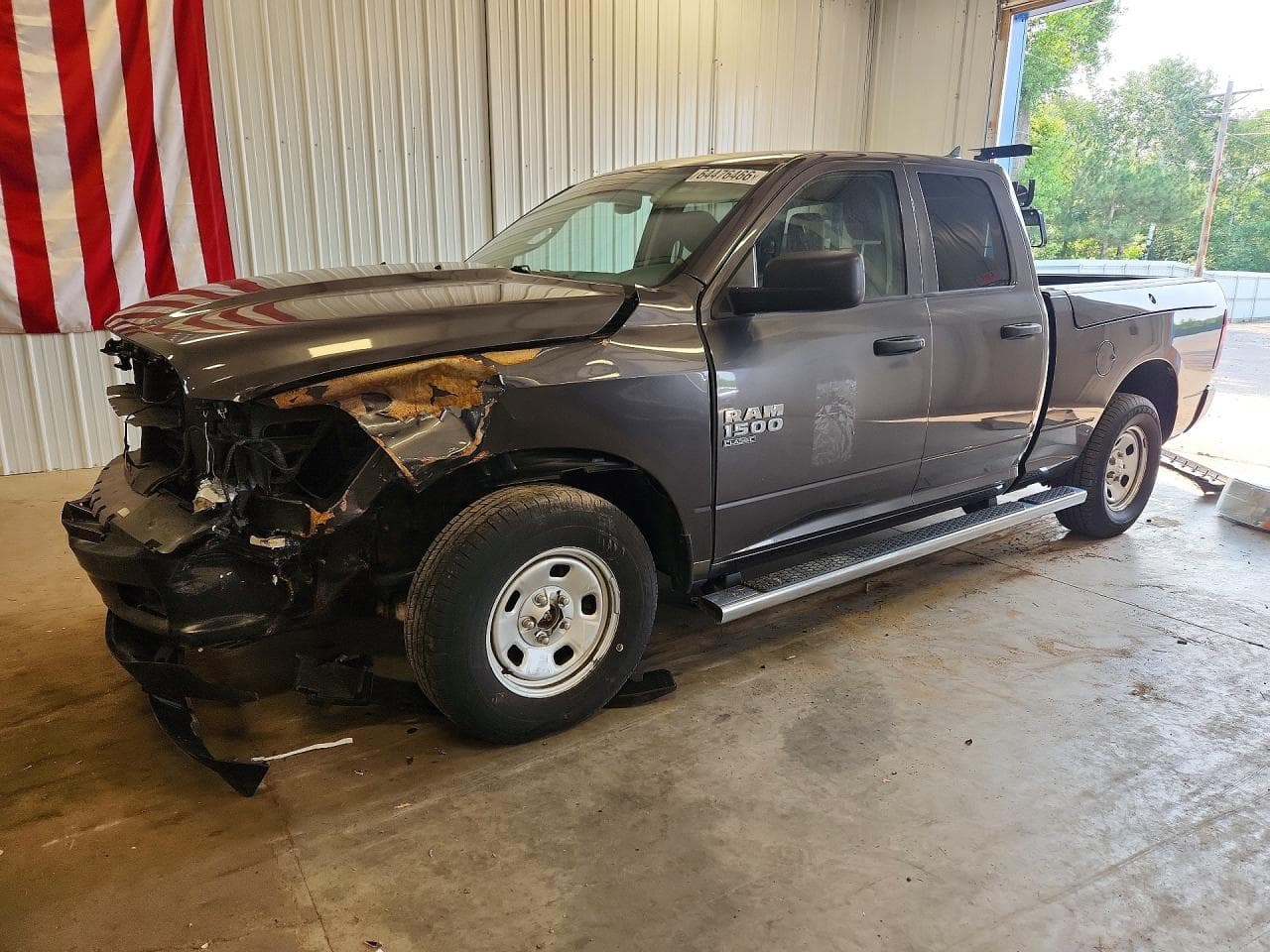 RAM 1500 CLASSIC