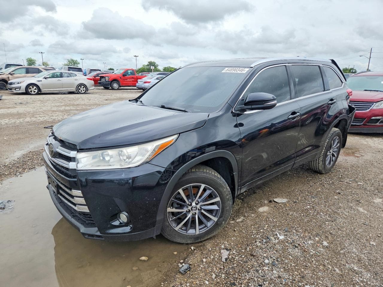 TOYOTA HIGHLANDER