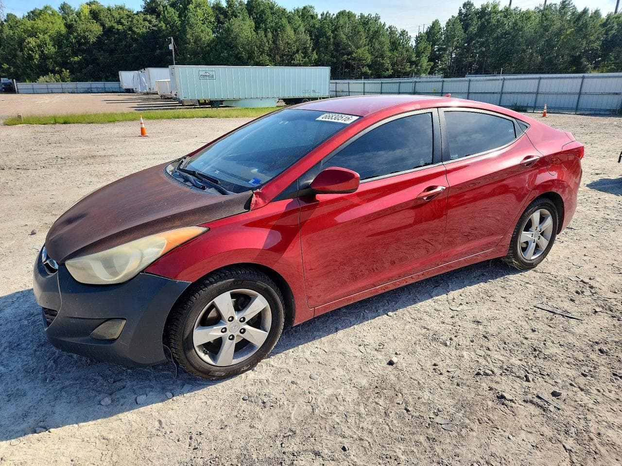 HYUNDAI ELANTRA