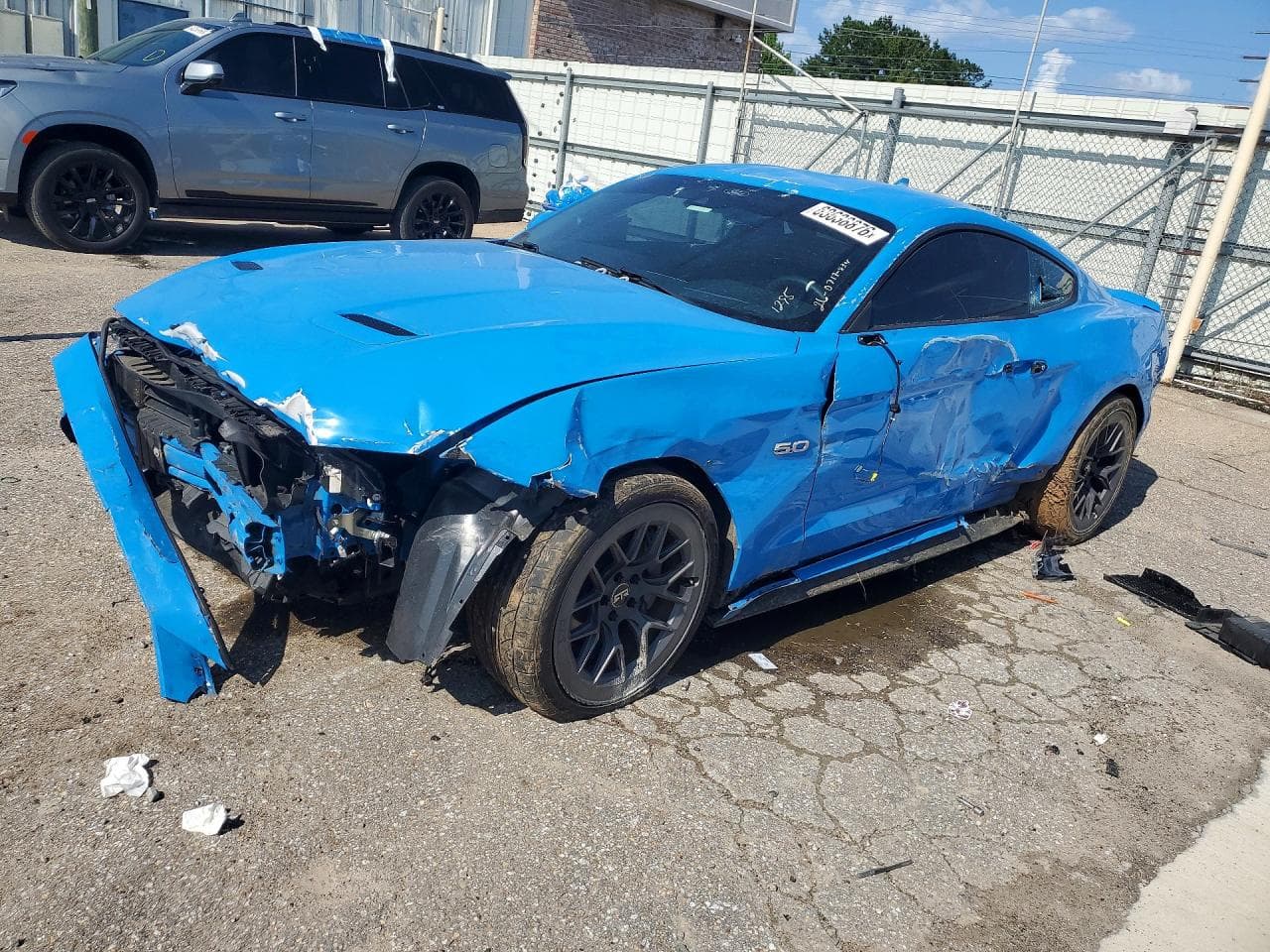 FORD MUSTANG
