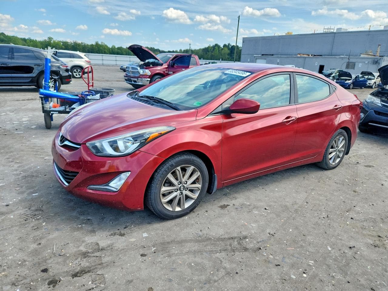 HYUNDAI ELANTRA