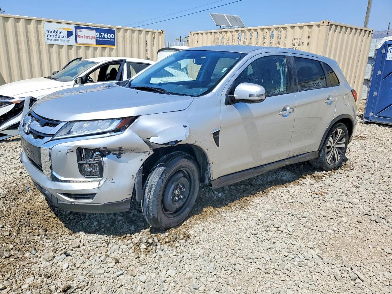 MITSUBISHI OUTLANDER SPORT
