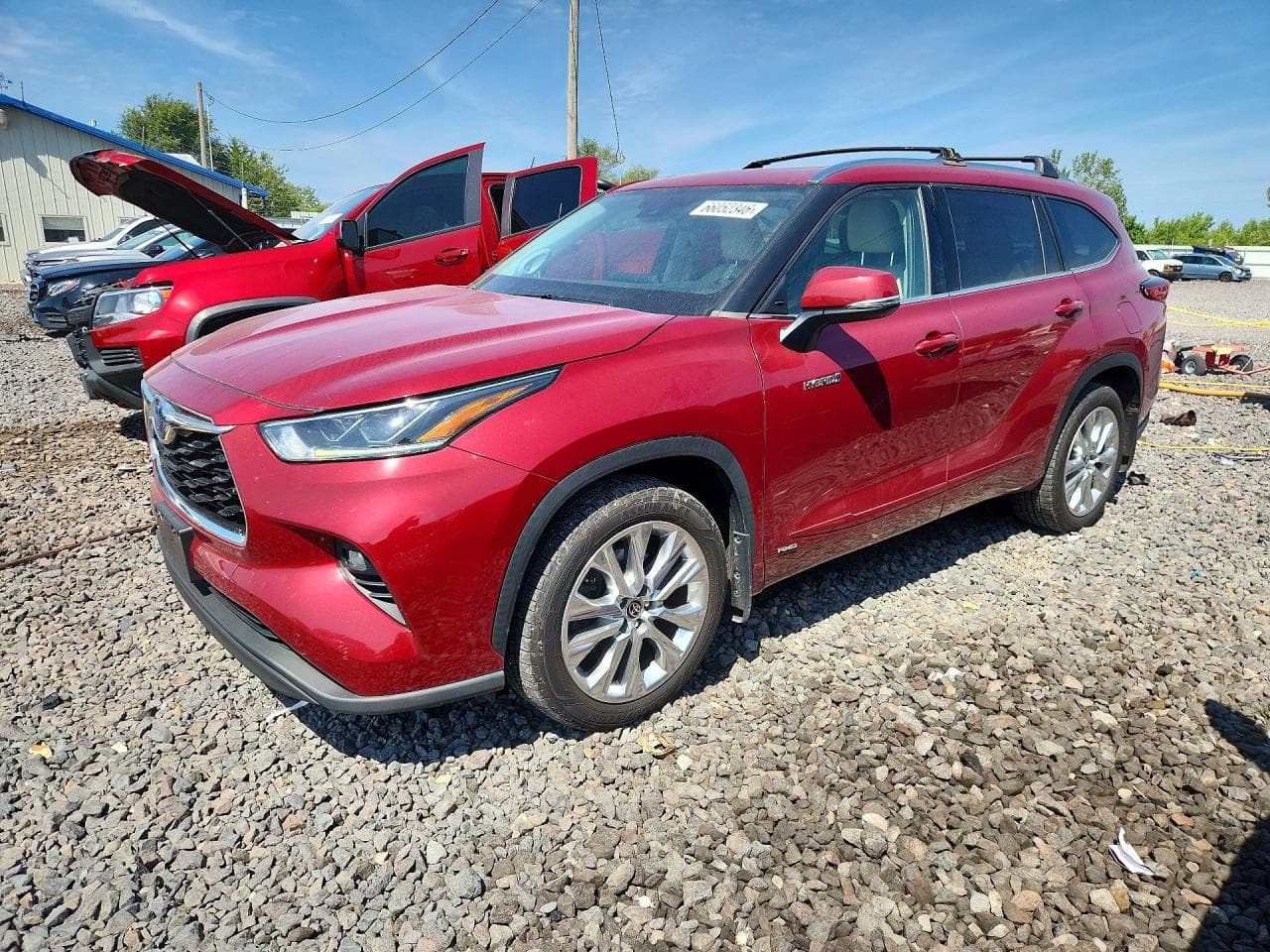 TOYOTA HIGHLANDER